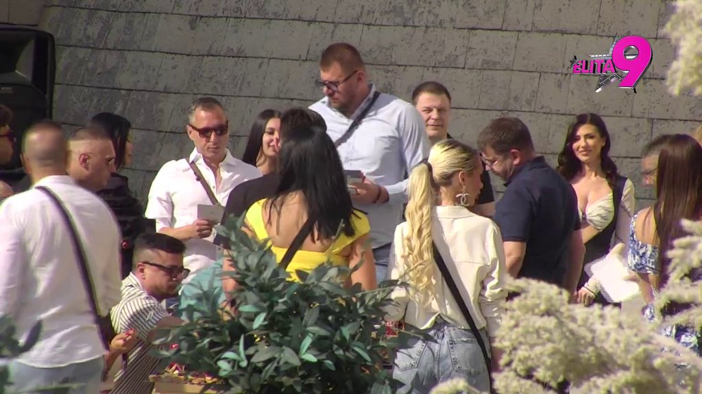 Janjuš se na rođendan guši u suzama: Majčine dirljive reči ga rasule na komade, kroz jecaj se obratio porodici! (VIDEO)