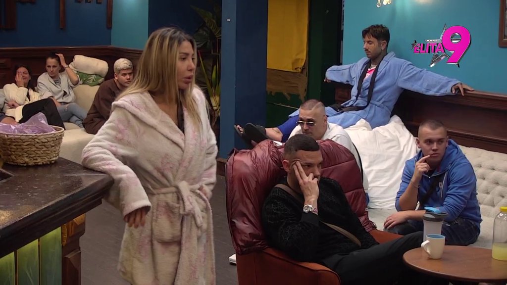 Apolon sa Zvezdare baca udicu! Sevaju varnice između Stanije i Anđela, ona ga nahvalila, pa odmah presekla: Slobodan si?! (VIDEO)