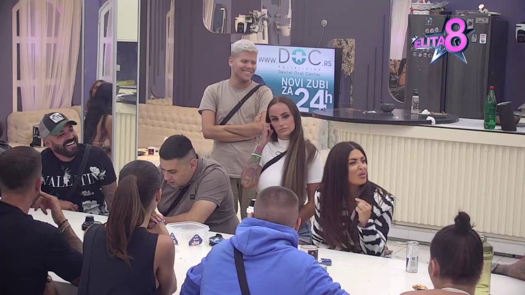 Leti perje u Beloj kući! Stanić zaratio sa Sandrom, pljušte uvrede na sve strane: M*š OBER SPONZORUŠO, podržavaš ovu ku**u iz Tetova (VIDEO)