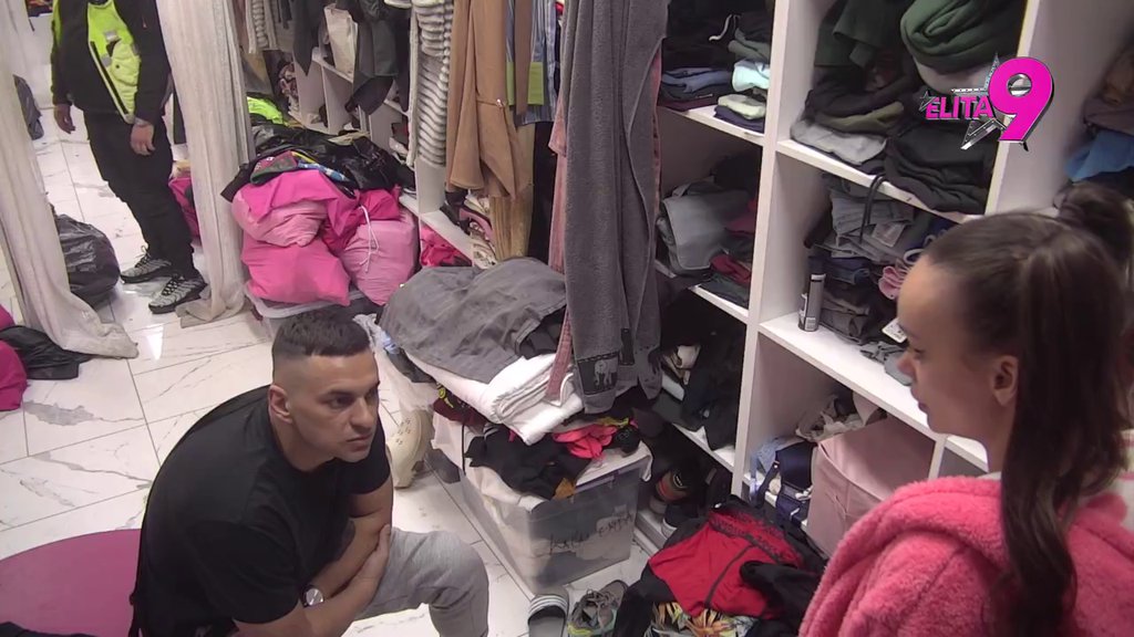 Svima je jasno kao dan, a ti si se pravio lud: Teodora bez dlake na jeziku sasula Bebici sve u lice! Priznala osećanja prema Filipu, a njega odjavila i najavila TUŽBU! (VIDEO)