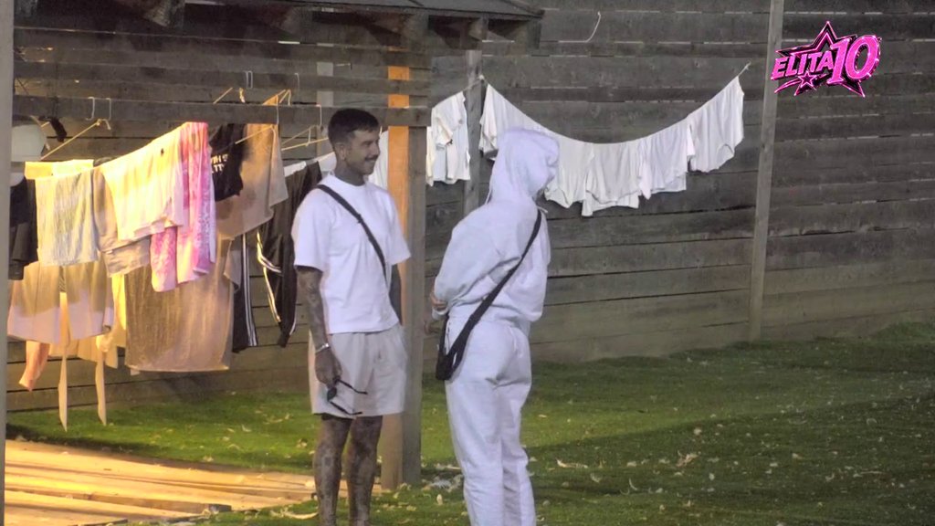 Pašću u trans budeš li sutra... Laura najavila Đukiću pakao, shvatila da rastu šanse za njihovu ljubavnu vezu! (VIDEO)