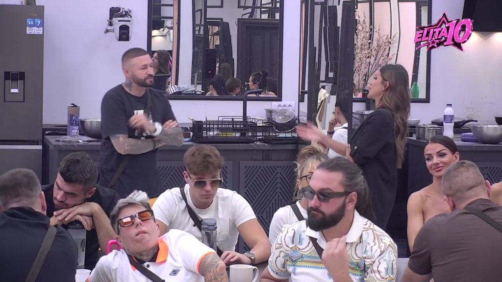 Ona se za sve pita: Ša siguran da Aneli diktira igru Đukiću i Caru, Dača ih sve unakazio brutalnim komentarom! (VIDEO)