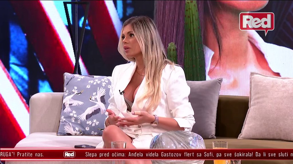 Jezivo koliko je kvarna: Bivša učesnica Elite oplela po Sofiji, pa URNISALA Anđelu: Davež, ima jako GLUPE STAVOVE (VIDEO)