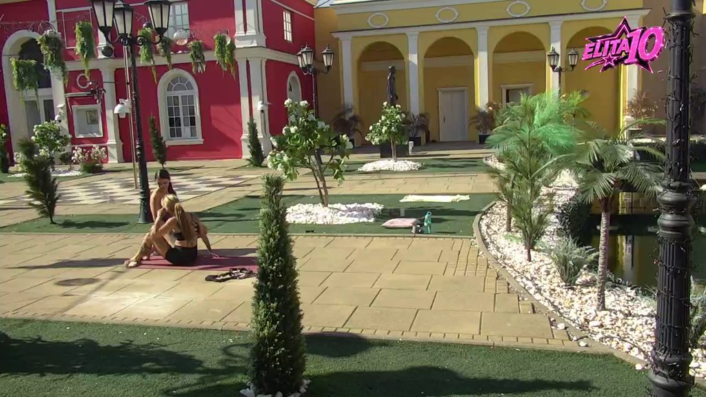 Emocije prema Filipu okidač za raskid?! Biljana donela odluku da raskine sa momkom, Slađana Krnjajić uverena da je Đukić pravi izbor za nju: Vi ste kao nokat i meso (VIDEO)