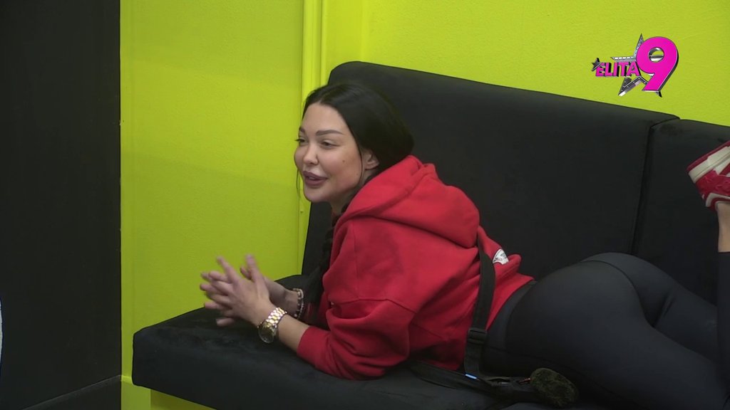 Nema više gde, gazi preko mrtvih do cilja: Maja brutalno unakazila Aneli zbog knedle u grlu, pa otkrila da li se zaljubila u Alibabu! (VIDEO)