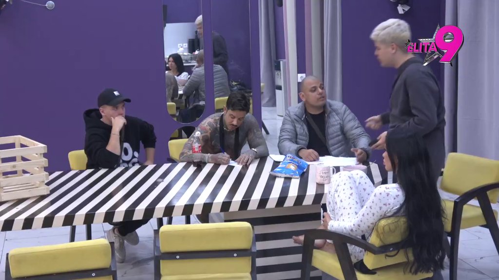 Ovo su svi čekali da čuju: Filip otkrio da li će stati uz Teodoru nakon vrele noći! (VIDEO)