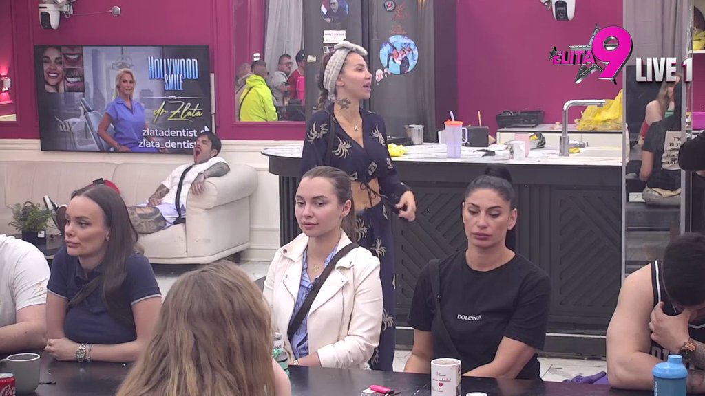 IMAJU EMOCIJE JEDNO PREMA DRUGOM: Asmin dao blagoslov Aneli i Janjušu, pronašao rešenje za njihov sukob! (VIDEO)