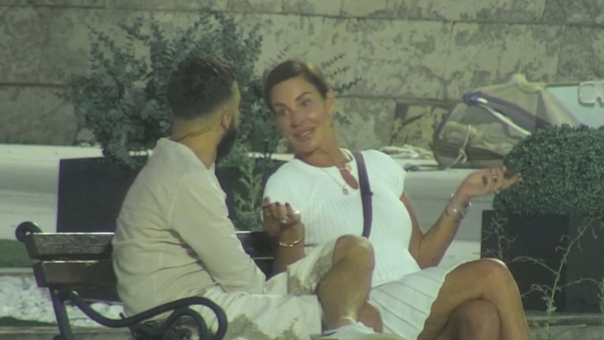 Srđan je 16 godina živeo sa mnom: Kačavenda rešila da stavi tačku na tvrdnje da je varala muža, od sutra će mnogima zapušiti usta! (VIDEO)
