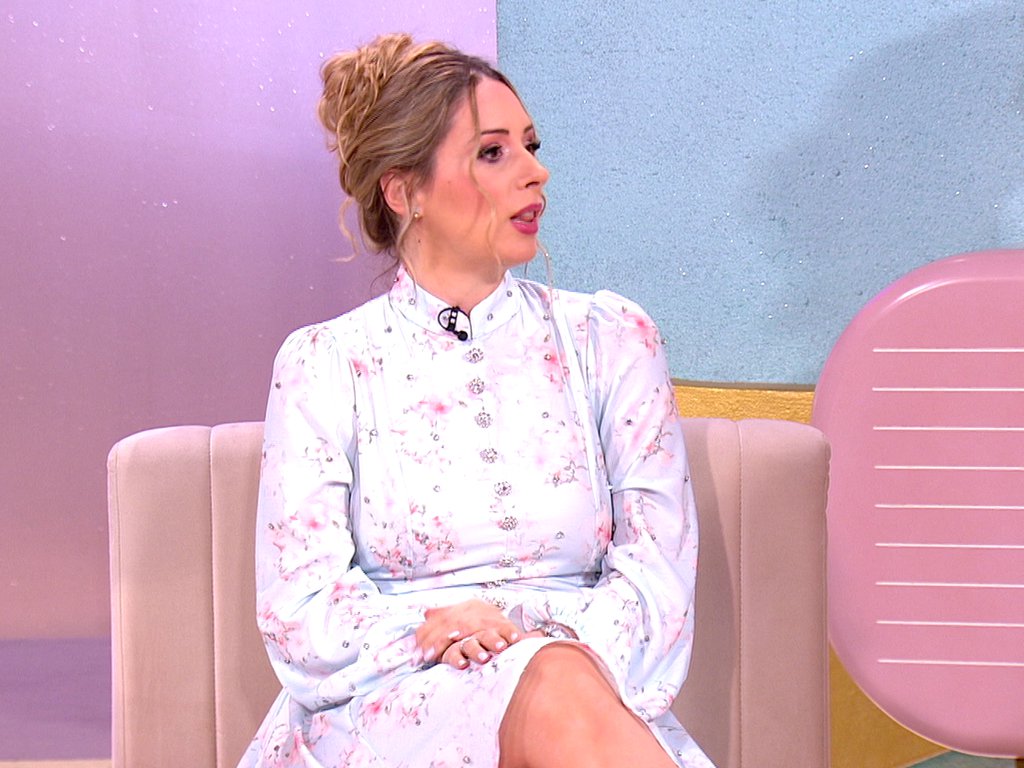 MOLILA MUŽA DA SE RAZVEDE OD NJE KAKO BI SMRŠALA! Voditeljka bila očajna zbog kilaže, pa se istopila: Ovo je njena tajna