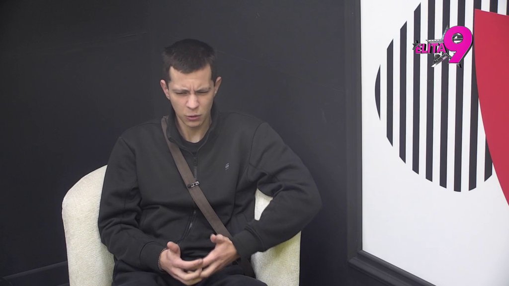 Kada bi me pitali u školi šta je moja mama, ja bih im rekao da je... Nerio otkrio nove ŠOKANTNE detalje o mami iz pakla, postavio Aneli uslov za pomirenje (VIDEO)