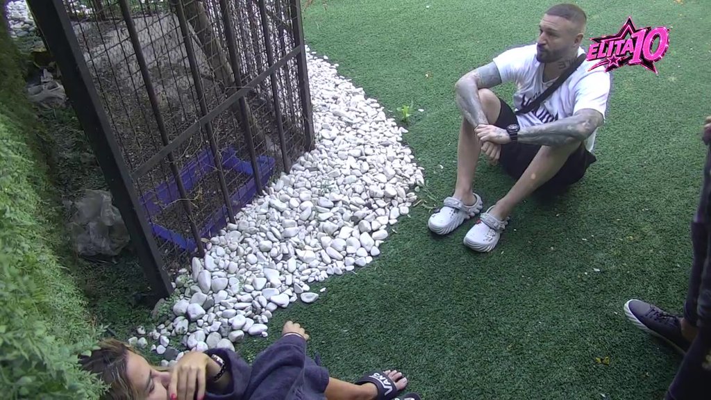 Noru je upoznao, nije se obratio detetu: Aneli se sad setila da Đukić ne voli njenu ćerku, plače kao kiša u Rajskom vrtu! (VIDEO)