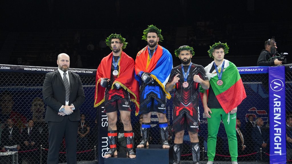 SRBIJA SLAVI EVROPSKE ŠAMPIONE U MMA! Dževad Baltić i Aladin Ibrović osvojili zlato, Ivan Panić vicešampion Evrope!