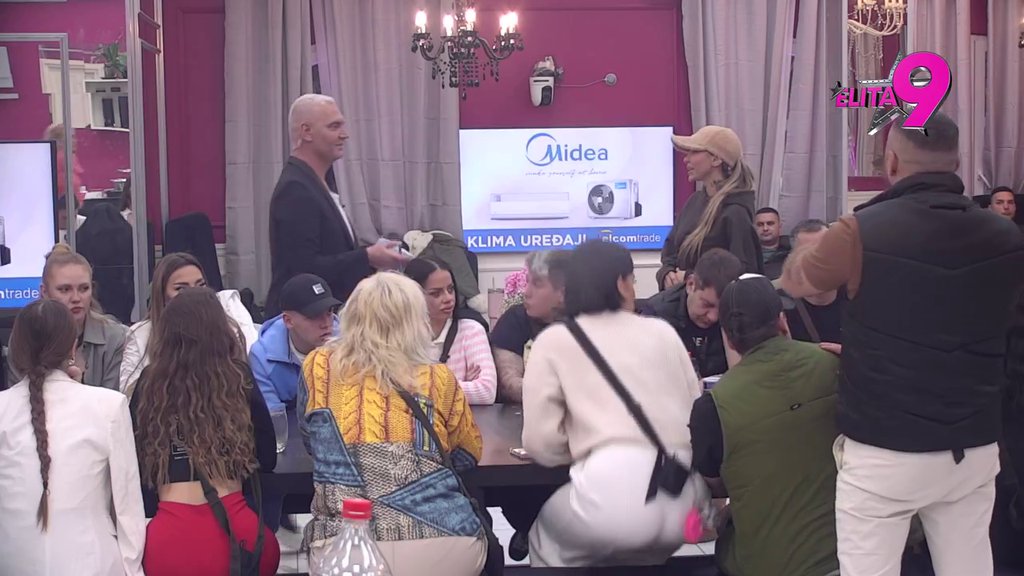 Sada bih je pljunuo u facu: Luka saznao za dešavanja iz izolacije, haos u najavi (VIDEO)