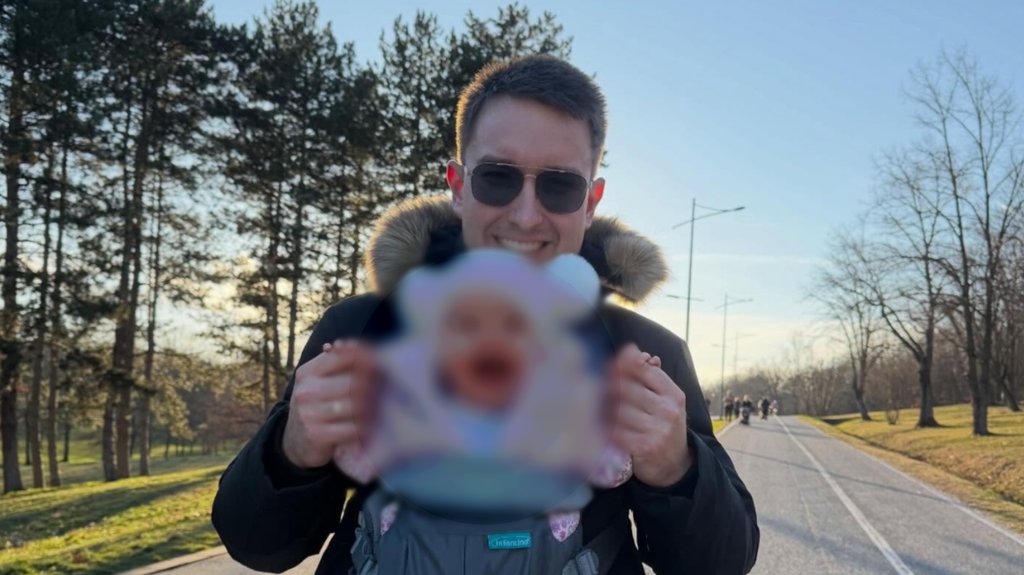 Ćerki dao ime po Staniji Dobrojević: Naš pevač šokirao na mrežama, otkrio sve