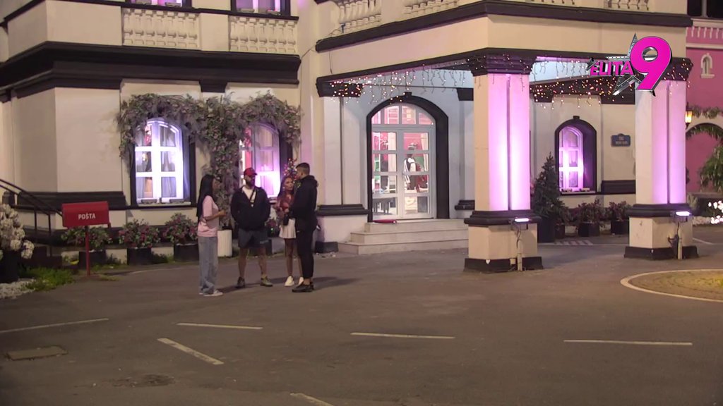 Šta pogrešno radimo?! Sofija nije dobila NIJEDAN POKLON za Osmi mart, ne može da dođe sebi! Mama Brankica je PUSTILA NIZ VODU?! (VIDEO)