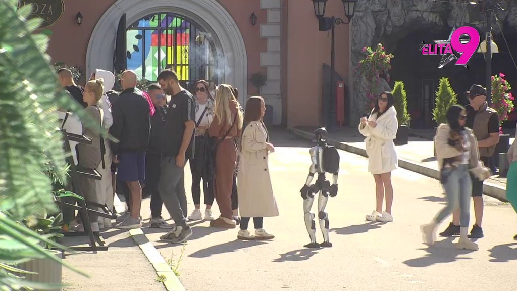 VRAGOLAN: Sale Luks otkrio Toši koliko dugo je trajala njegova vrela akcija sa Sarom Stojanović! (VIDEO)