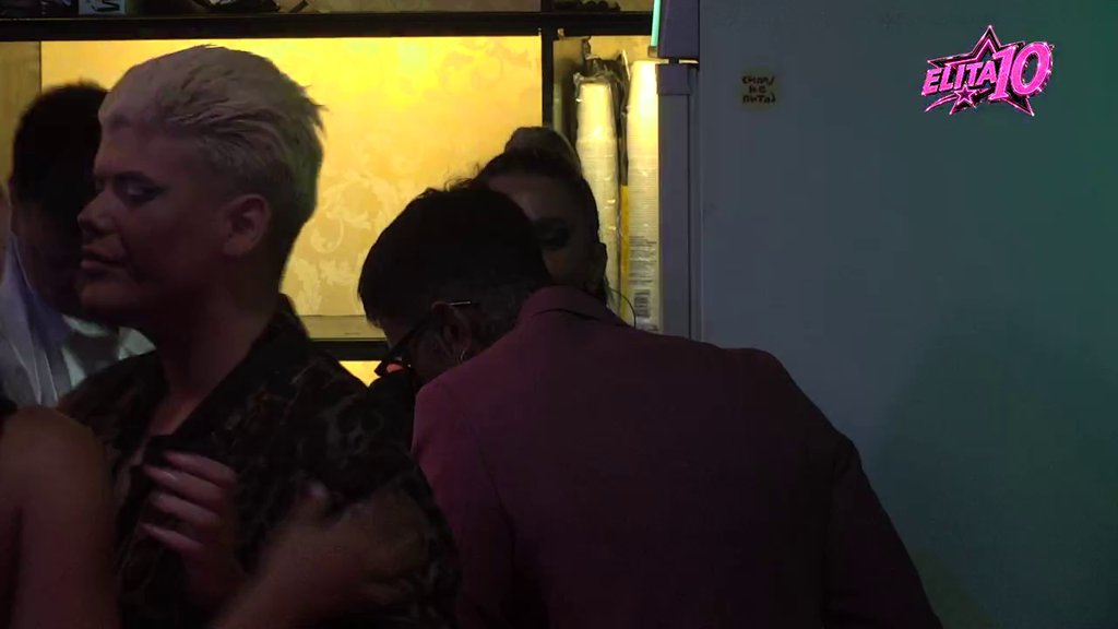 Gori kazino! Đukić gori od besa, Aneli ga dovodi do ludila: Koju ti emociju imaš kada to radiš?! (VIDEO)
