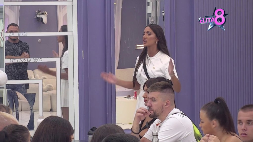Helga se vratila na velika vrata: Brutalnim uvredama demolirala Gastoza, on shvatio koliko je sati! (VIDEO)