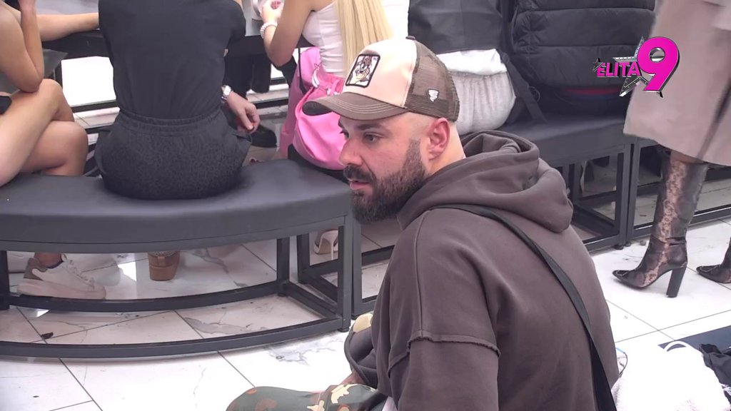 DA NEMA KAMERA, ONI BI ZAVRŠILI ZAJEDNO! Biljana Vujović FRAPIRANA zbog zbližavanja Aneli i Alibabe, sinu Luki poručila: Da nije moj, svašta bih rekla...