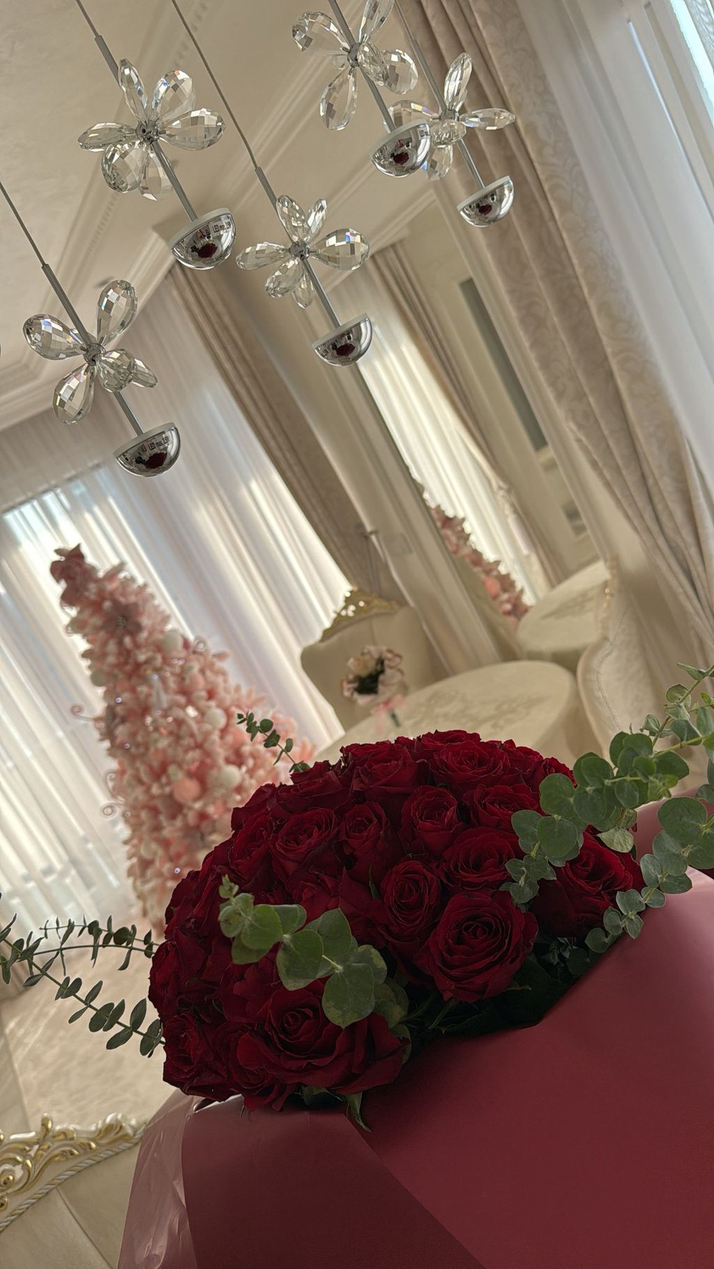 PROŠLOST OSTAVLJAM TAMO GDE JOJ JE MESTO! Stanija pokazala kako proslavlja Božić, a Asmina je precrtala zauvek: Naučila sam lekciju!