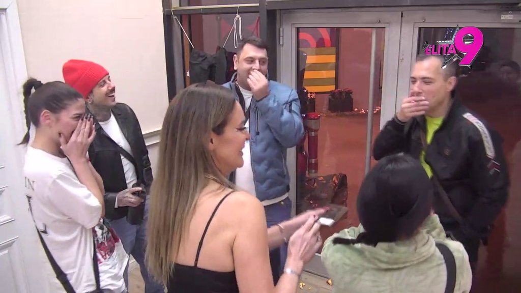 Žurka u hotelu! Cimeri proslavljaju NOVI PAR Elite 9: Milena i Miki postali glavna tema! (VIDEO)