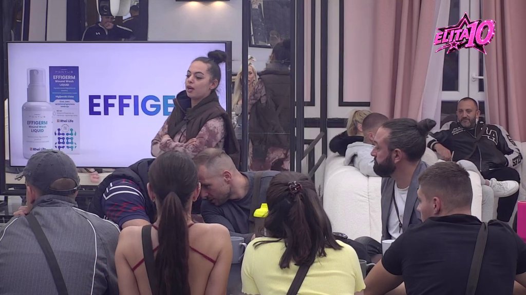 STOJO IZVINI: Rada precrtala Milana za sva vremena, pa poslala poruku njegovoj majci (VIDEO)