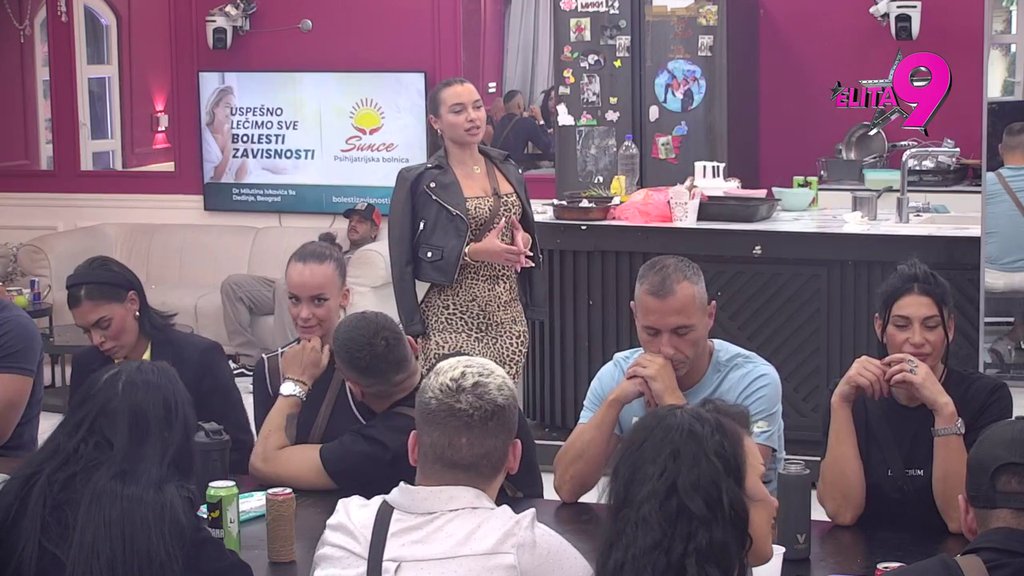 Učesnici odgovorili na sva goruća pitanja: Viktor se ježi na Minino klečanje i ponižavanje same sebe, Ivan i Vanja progovorili o svom odnosu! (VIDEO)