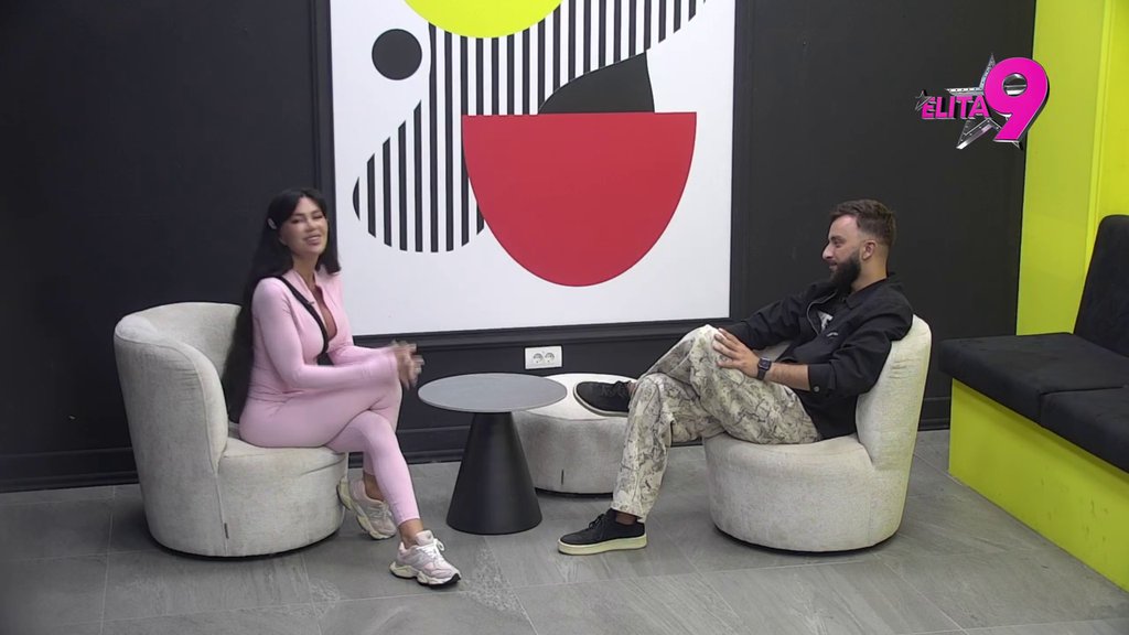 USAMLEJNA SAM, OSEĆAM GNEV PREMA MENI! Stanija nikad otvorenija o svojim osečanjima, pa nagazila Kačavendu: Pokazala je koliko je ljubomorna (VIDEO)