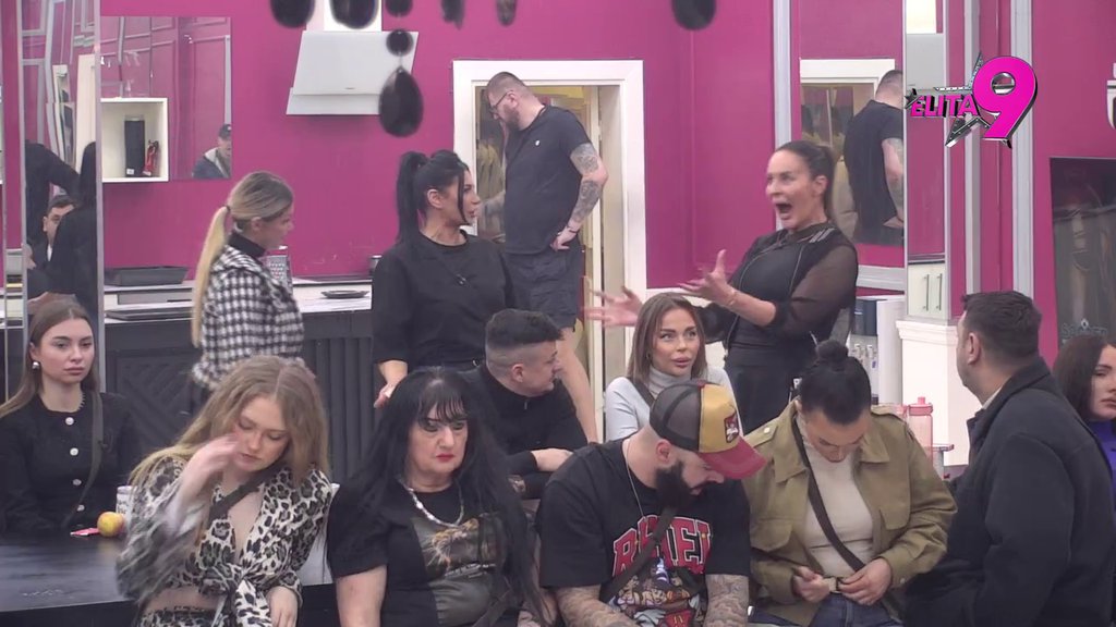 Zvala me pijana i... Vrelo dopisivanje Kačavende i Anđela dobilo drugu dimenziju! Ranković konačno progovorio o svim detaljima, Janjuš zakucao za kraj: Oboje su se*sualno ludi! (VIDEO)