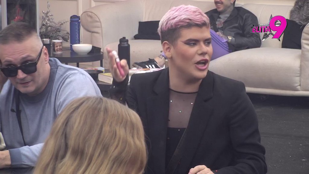 Ti i tvoja bivša žena ste bili jedini koji ste me uzdigli: Sara vinula Boru u nebesa, otkrila šta je je učinio za nju što mu nikad neće zaboraviti (VIDEO)