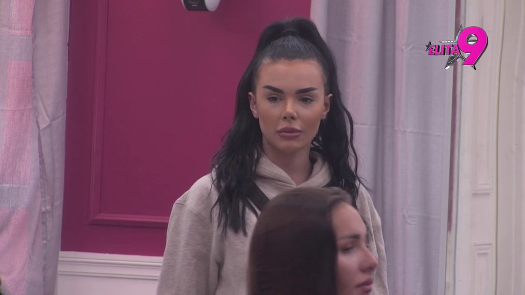 Napravio je od nje džumaru koja mu laje na bivšu! Stanija najstrašnije srozala Maju, pa dobila povratnu od Alibabe! Pravila haos na rođendan male Nore? (VIDEO)