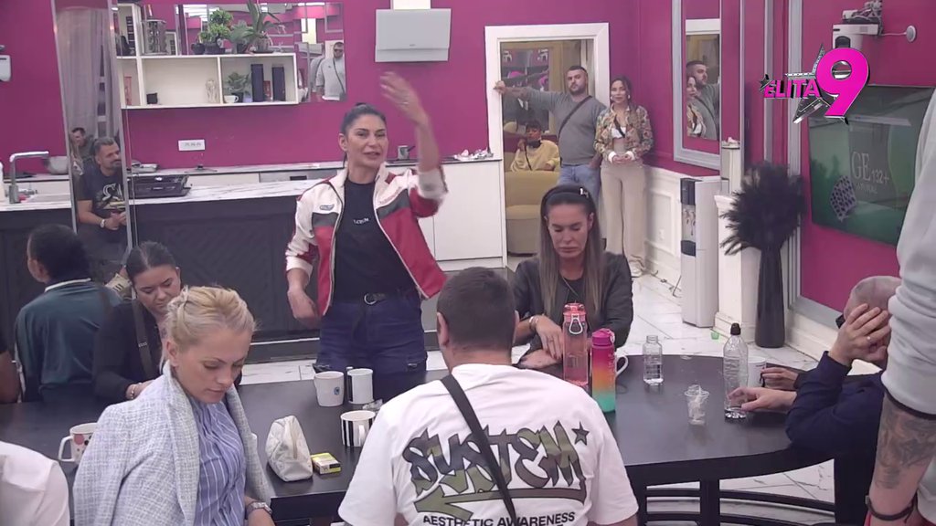 SUDAR LJUTIH RIVALKI! Kačavenda i Jakšićka zaratile oko Janjuša, on totalno pomrsio konce (VIDEO)