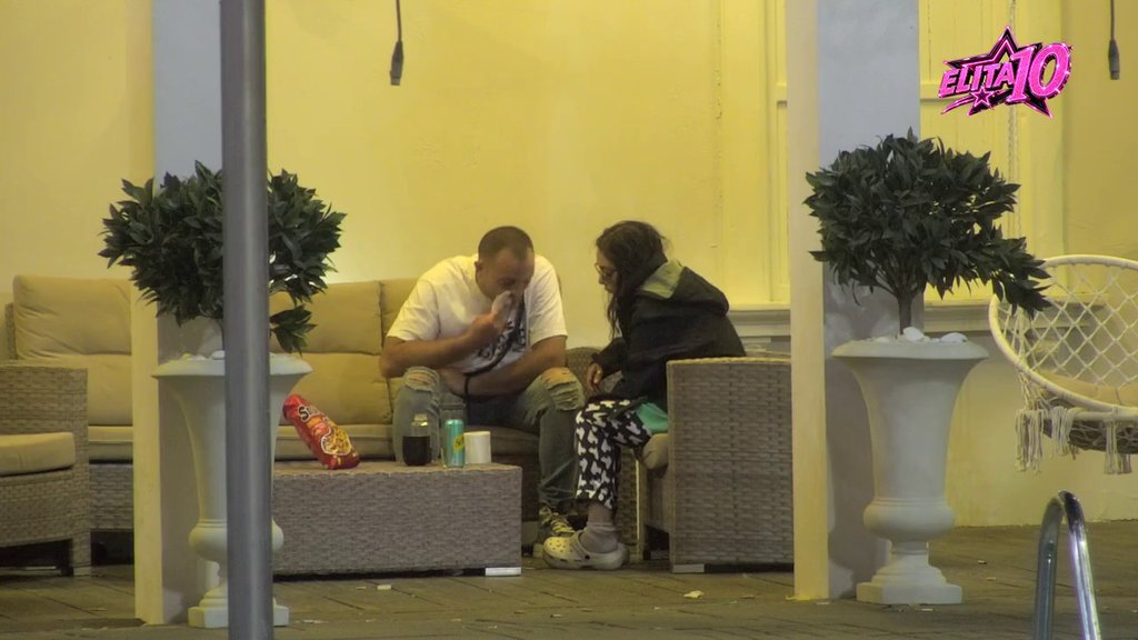 Ti si pevala, a ja sam trpeo posledice: Stojin sin završio u suzama, uplakan joj se iz Elite obratio u kameru! (VIDEO)
