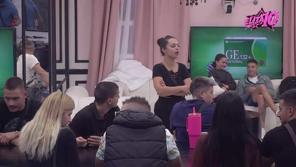 Nakon Velje i Leon misli da se igraju njegovim osećanjima! Evo koja cimerka ga je povredila (VIDEO)