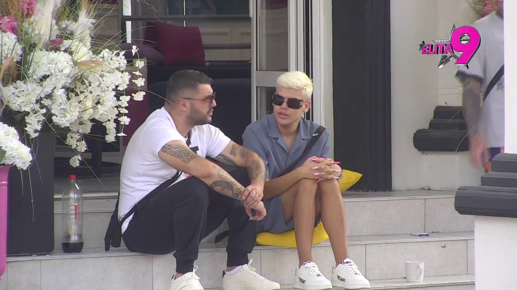 Prljava je, bacala je uloške po kući: Asmin kao nikad razvezao jezik o Aneli, isplivali svi detalji njihovog odnosa: Pozovem policiju i DETE JE KOD MENE! (VIDEO)