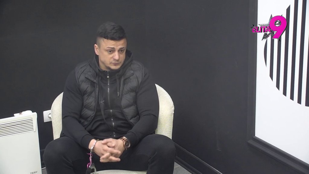 Mečka Božana, bio je neveran Milici Kemez: Terza nikad žešće oblatio Boru Santanu, pa raskrinkao Viktora: Rade ga kompleksi, prija mu kada mu Aneli dira trbušnjake (VIDEO)