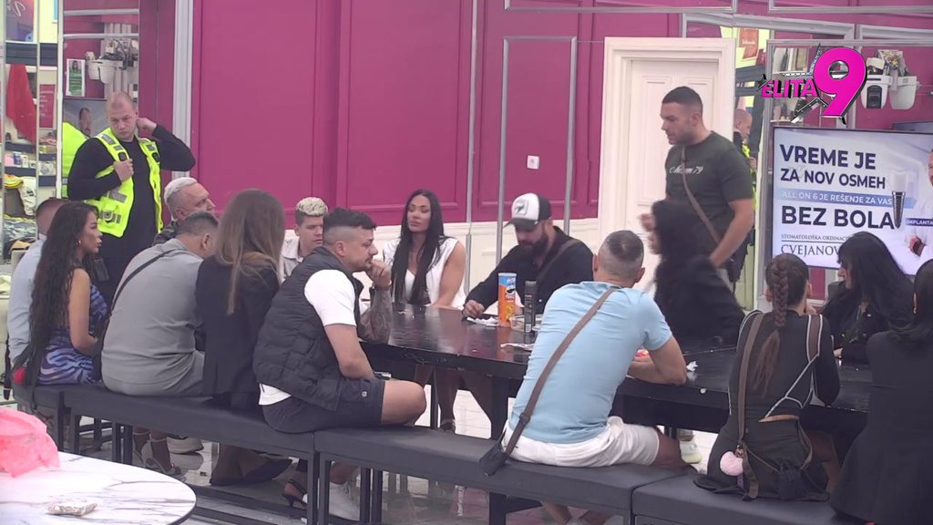Rat se nastavlja! Luka pokušava na sve načine da ukanali Daču, Anđelo žestoko opleo po Aniti: Ona mu daje zeleno svetlo (VIDEO)