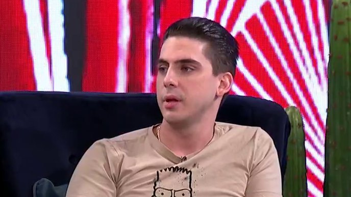 To što Taki daje blagoslove šakom i kapom... Filip Reljić otkrio da su Đukiću sve devojke u Eliti iste, a evo da li bi voleo da vidi njega i Maju u vezi!