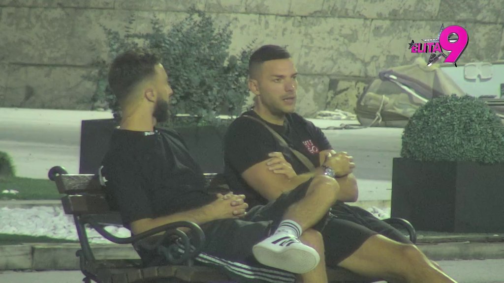 Šta meni to treba da budem Stanijin Pablo: Anđelo se totalno ogradio od Dobrojevićeve, pa se dotakao Anite (VIDEO)