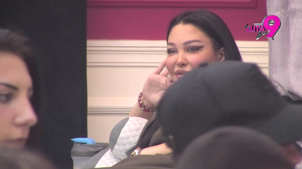 Prebledela kao krpa: Maja Marinković osmehom pokušala da prikrije stah od Stanije! (VIDEO)