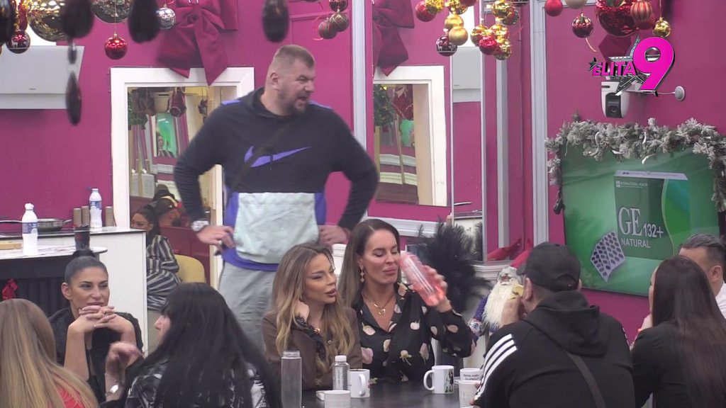 Detaljna analiza Marka Janjuševića: Šokiran vezom Anite i Luke, pokušao na sve načine da je dozove pameti (VIDEO)