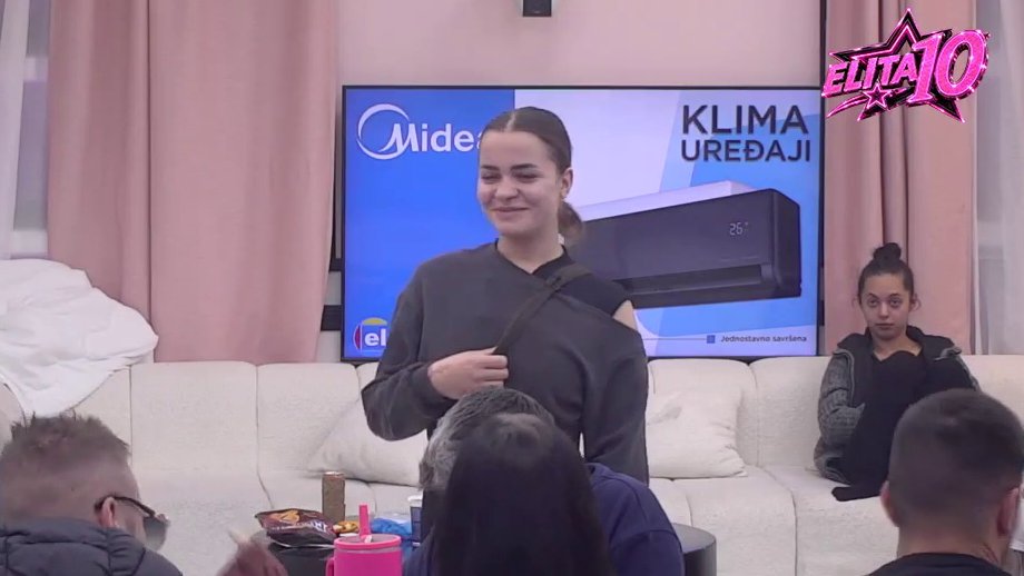 Ne želi više da ćuti! Jovana Kosovac oplela po bivšem, pa zarežala na Kristinu: Nemaš dostojanstvo i čast (VIDEO)