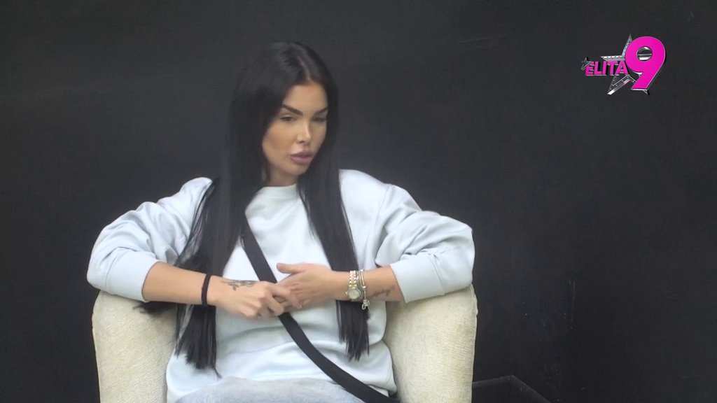 Ne znam odakle joj želudac, moj deda ima 70 godina?! Anita bez zadrške iskomentarisala Sofiju, pa se dotakla i Anđela: Volela bih da više ne sluša mamu! (VIDEO)