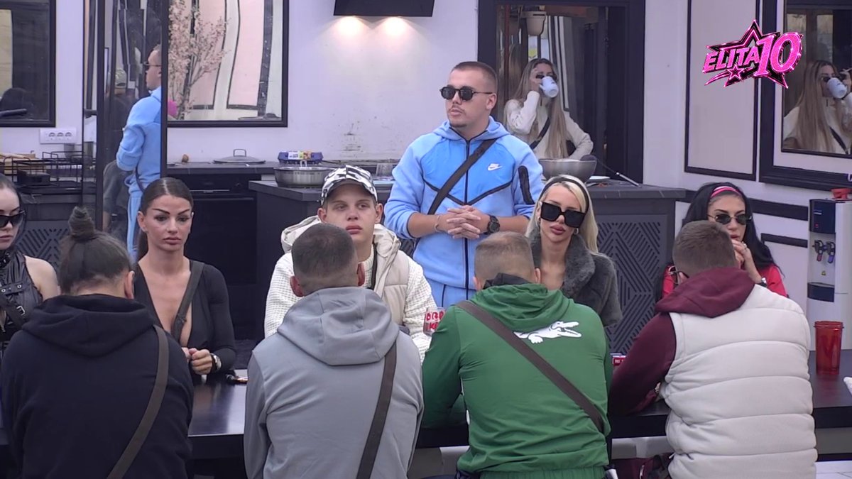 Ona nema pravog prijatelja: Dača detektovao da mu se Sanja šlihtala, a potajno koristila, Ivan razapeo Sandru na stub srama, uveren da laže za odnos sa Matijevićem! (VIDEO)