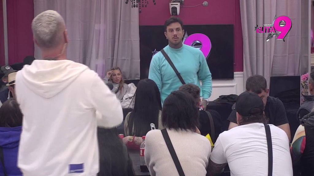 RASTAVLJA SE NA KOMADE: Bebica priznao da mu je iz dana u dan gore zbog odnosa Teodore i Filipa, pa Đukić dao svoj sud o tome: NIJE NORMALNO DA... (VIDEO)