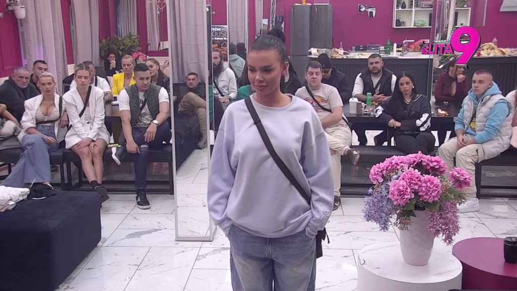 Cava i klasična p*čketina: Anita brutalnim prozivkama unakazila Luku, pa mu dala korpu za sva vremena! (VIDEO)