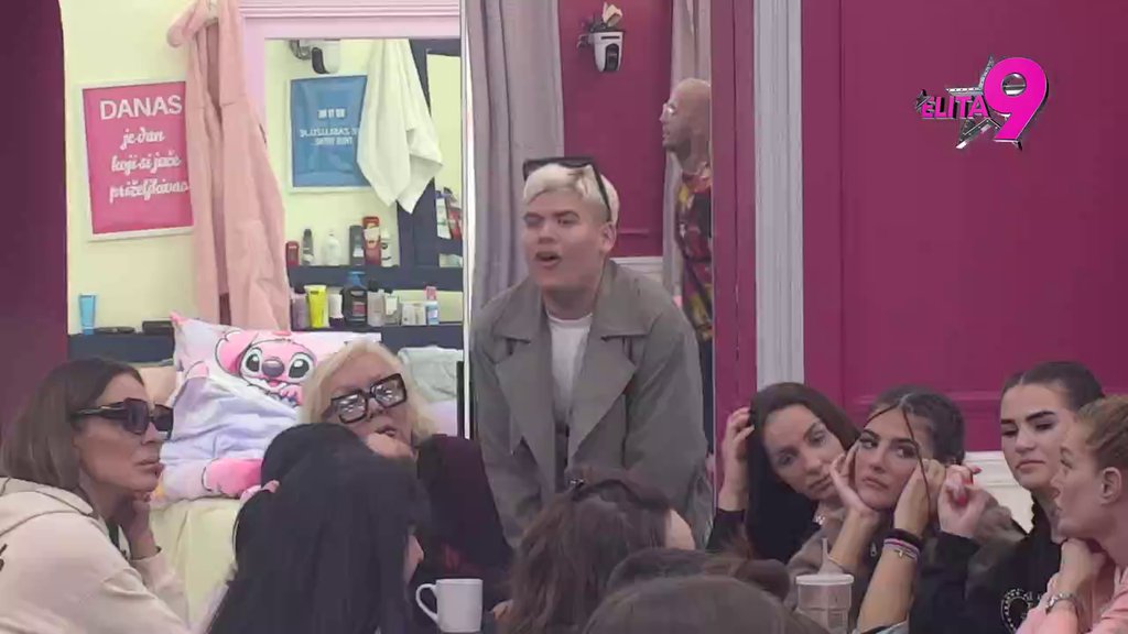 Trebaće mi dva sata da nabrojim tvoje j*bače: Uroš podsetio Minu na rane radove i osuo rafal uvreda, Alibaba ponovo glumi zaštitnika! (VIDEO)