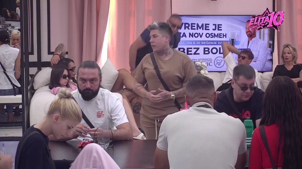 Trebao sam da je pljunem: Uroš ne može da prežali što nije video Staniju, svašta bi joj rekao! (VIDEO)