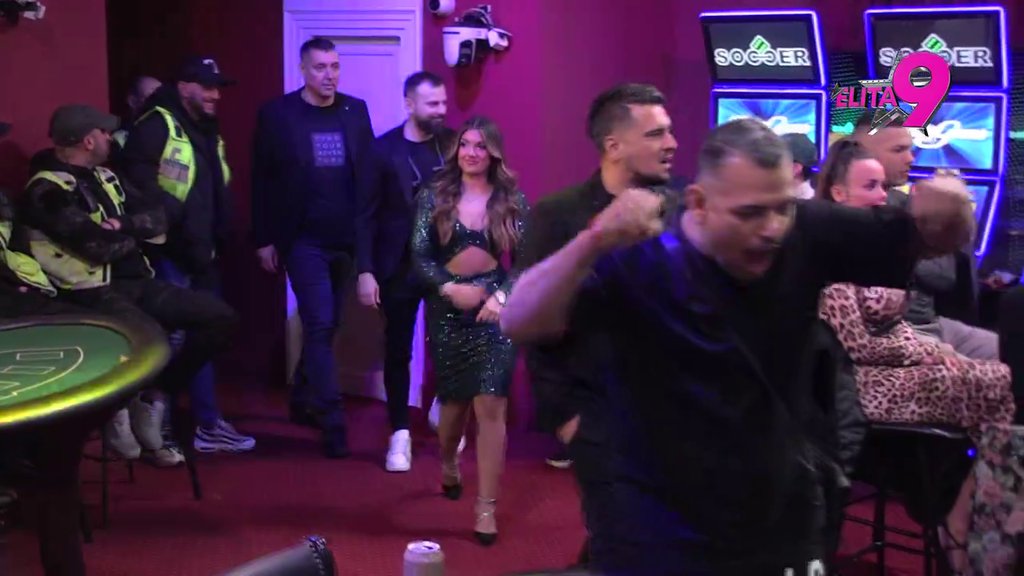 Kreće ludilo: Peđa Vujić i Aspirin bend stigli u Elitu, spremni da naprave žurku za pamćenje! (VIDEO)