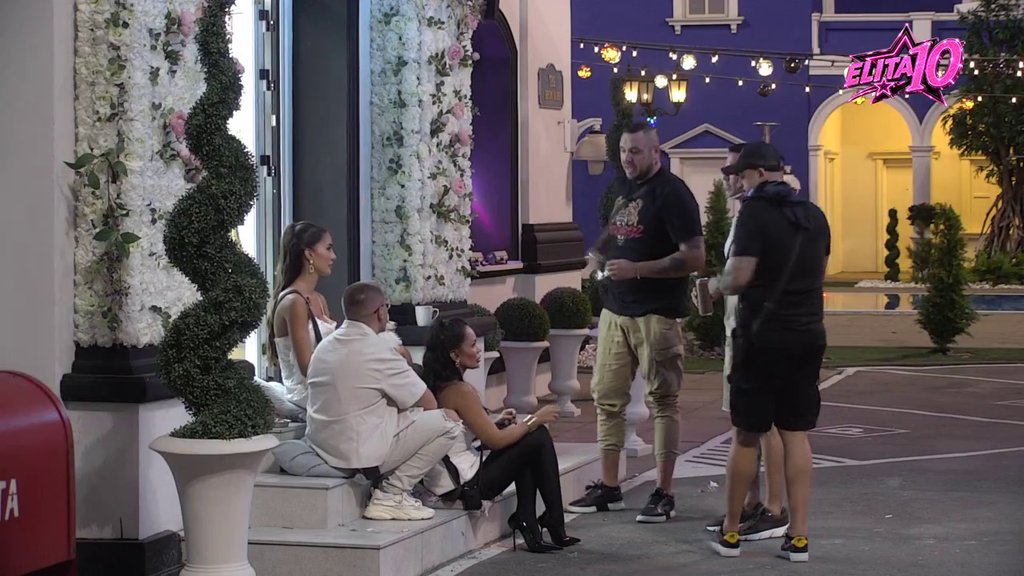 Ljubi se s njim, a gleda u Cara: Anđela već počela da žali Đukića, svesna kakvu igru Aneli igra! (VIDEO)
